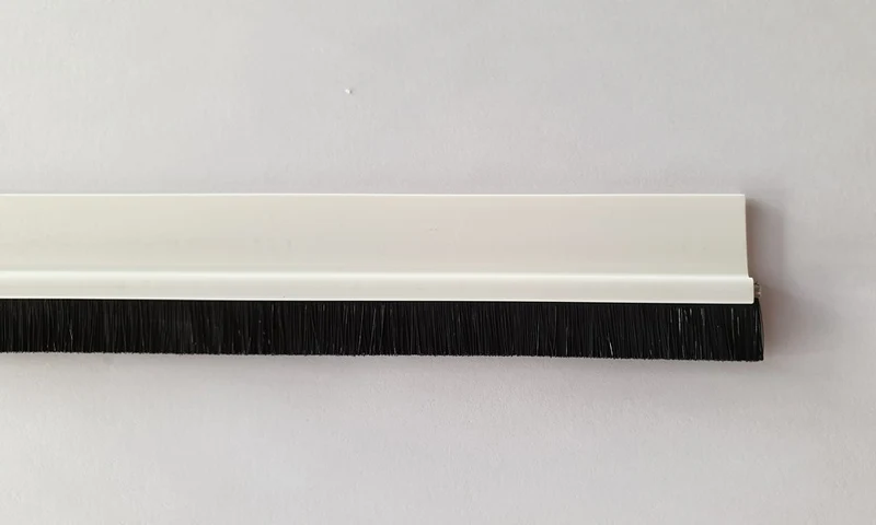 tesamoll® STANDARD tochtstrip deur 12 mm – Wit of transparant