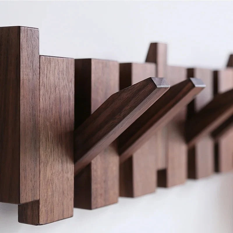 Unieke Houten Kapstok met Muziekdesign