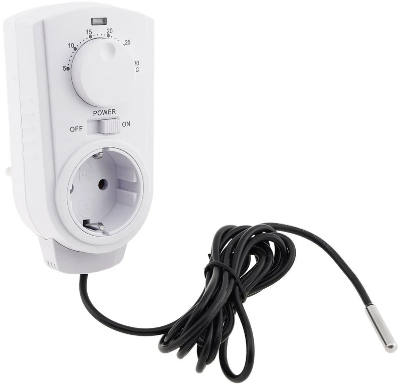 Simple plug-in thermostat with sensor
