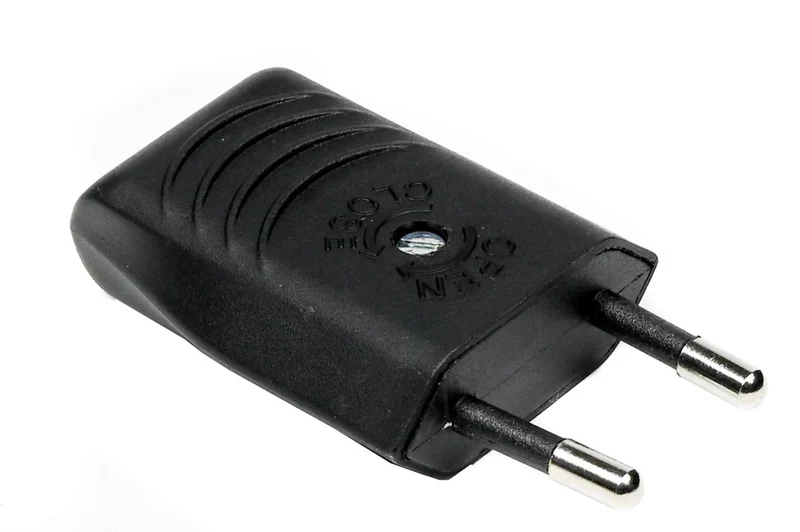Benson Platte Eurostekker – Zwart – 2.5 Ampère – Type C