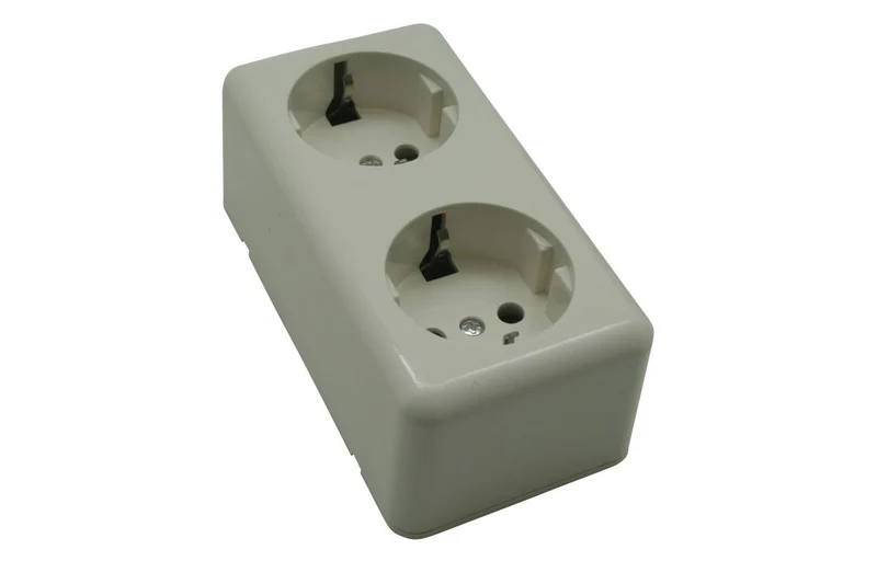 Benson Dubbele Wandcontactdoos – Opbouw – Randaarde – Wit – 16A